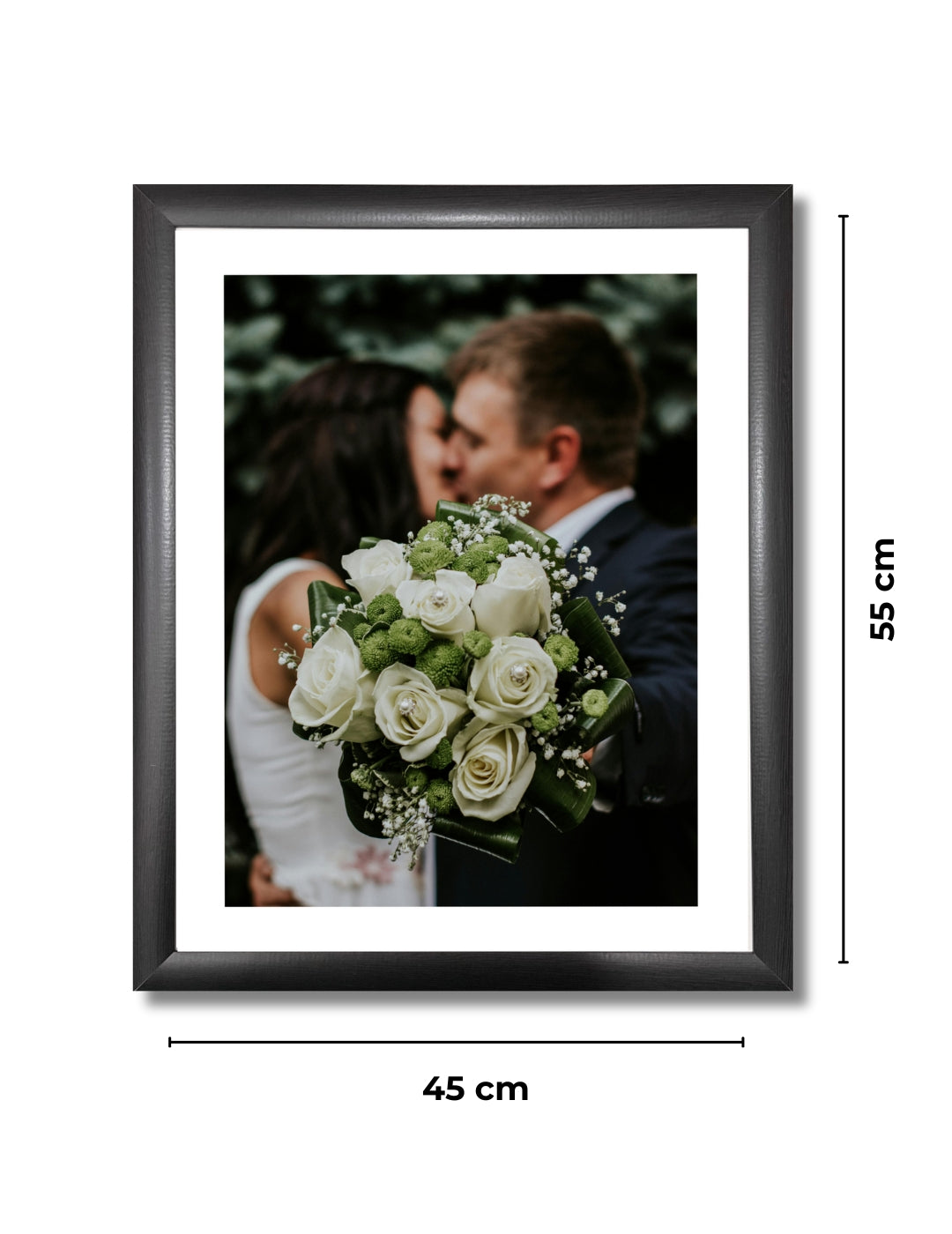 Cuadro de 55x45 cm con foto de matrimonio enmarcada, parte del Set Mapa Estelar XXL de Punto & Aparte.
